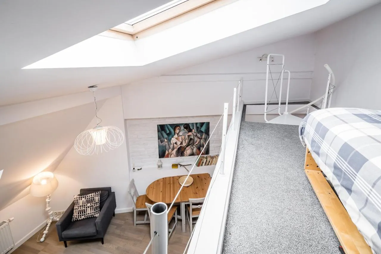 Golden Apartments&B11 Polonia